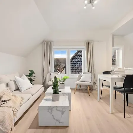 아파트 Bergen Beautiful Apartment Close To The City Harbor
