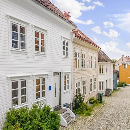 아파트 Bergen Beautiful Apartment Close To The City Harbor