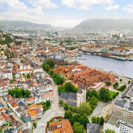 Bergen Beautiful Apartment Close To The City Harbor 아파트